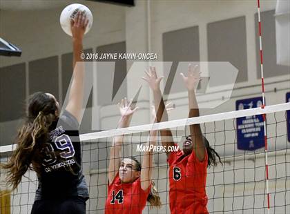 Thumbnail 3 in Valencia @ West Ranch photogallery.