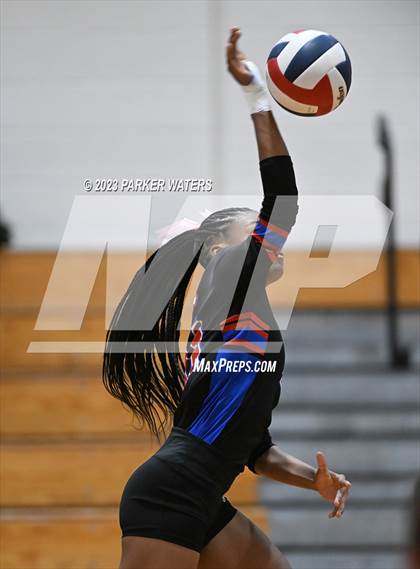 Thumbnail 2 in Assumption @ Metairie Park Country Day photogallery.