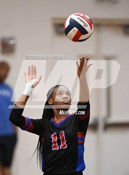 Thumbnail 2 in Assumption @ Metairie Park Country Day photogallery.