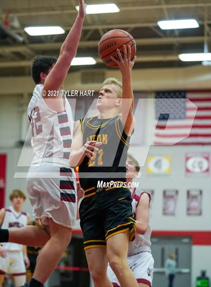 Thumbnail 2 in Avon @ Danville photogallery.