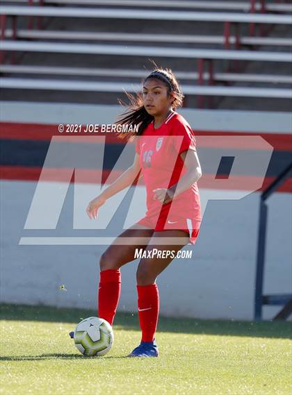Thumbnail 3 in Highland @ Sanger (CIF CS D2 Semifinal) photogallery.