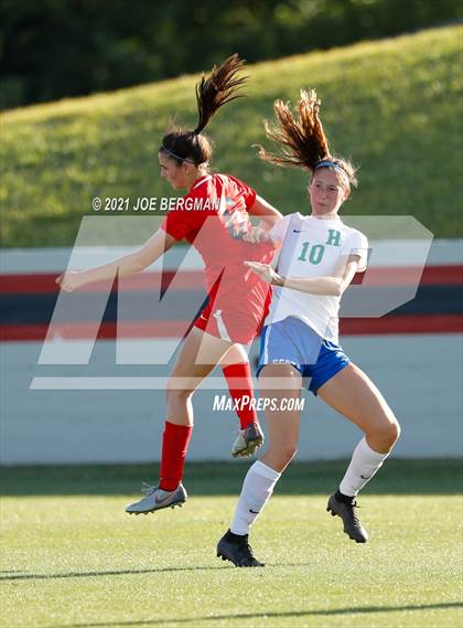 Thumbnail 2 in Highland @ Sanger (CIF CS D2 Semifinal) photogallery.