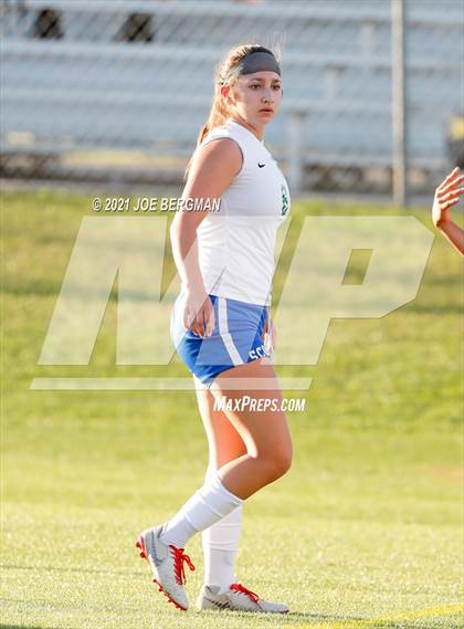 Thumbnail 1 in Highland @ Sanger (CIF CS D2 Semifinal) photogallery.