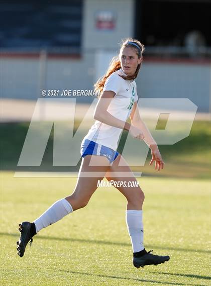 Thumbnail 1 in Highland @ Sanger (CIF CS D2 Semifinal) photogallery.