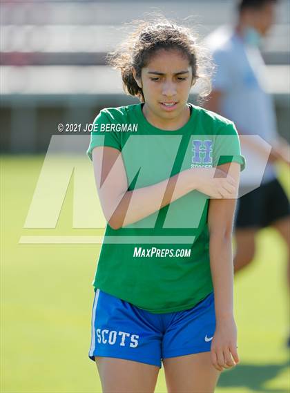 Thumbnail 2 in Highland @ Sanger (CIF CS D2 Semifinal) photogallery.