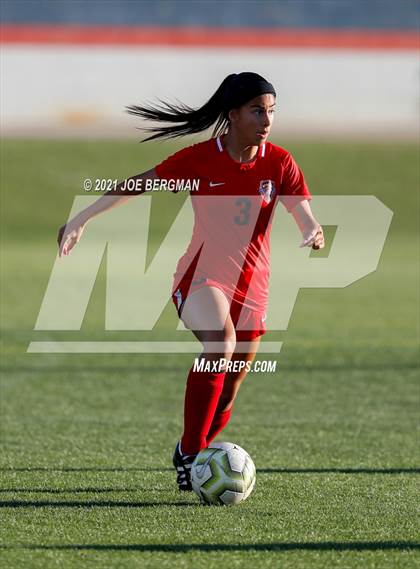 Thumbnail 1 in Highland @ Sanger (CIF CS D2 Semifinal) photogallery.