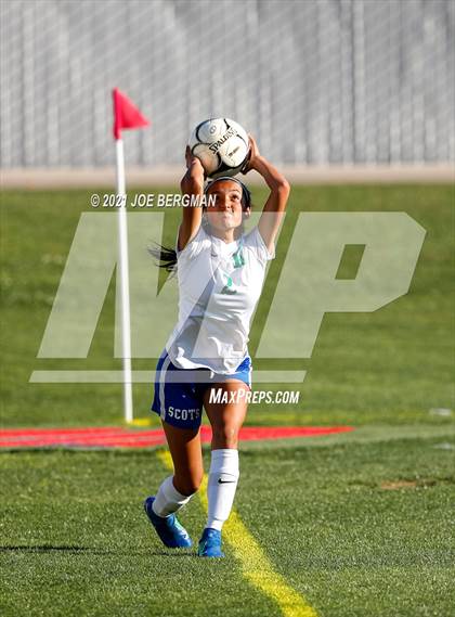Thumbnail 3 in Highland @ Sanger (CIF CS D2 Semifinal) photogallery.