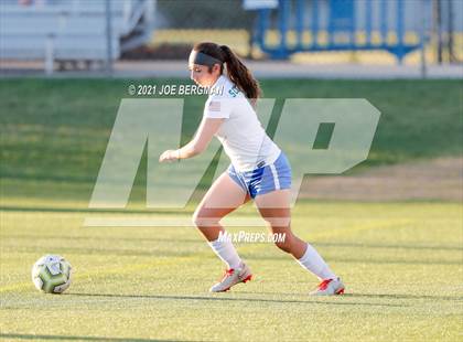 Thumbnail 3 in Highland @ Sanger (CIF CS D2 Semifinal) photogallery.