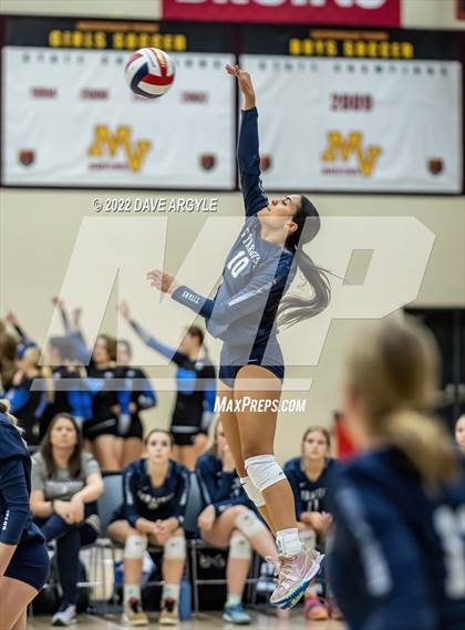 Thumbnail 1 in Syracuse vs. Bountiful (5A/6A Volleyball Challenge) photogallery.