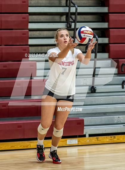 Thumbnail 2 in Syracuse vs. Bountiful (5A/6A Volleyball Challenge) photogallery.