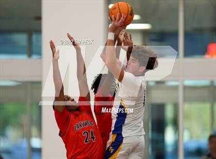 Thumbnail 1 in Fountain Valley @ Lakewood photogallery.