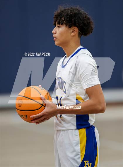 Thumbnail 3 in Fountain Valley @ Lakewood photogallery.