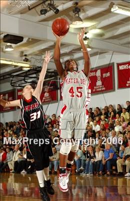 Thumbnail 1 in Troy @ Mater Dei (Section Playoffs) photogallery.