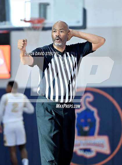 Thumbnail 1 in Woodcreek vs. Monterey Trail (Fortune Showcase) photogallery.