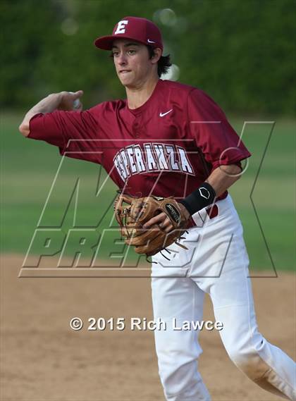 Thumbnail 2 in El Modena @ Esperanza photogallery.
