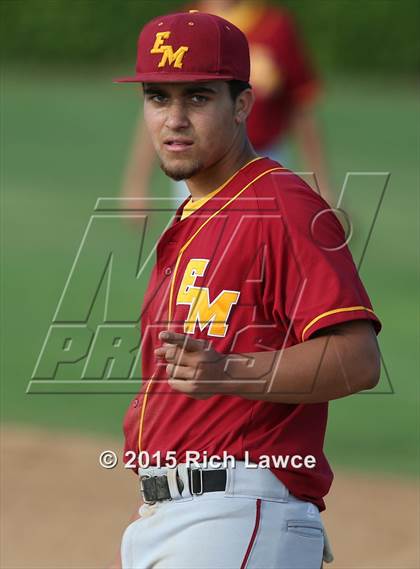 Thumbnail 1 in El Modena @ Esperanza photogallery.