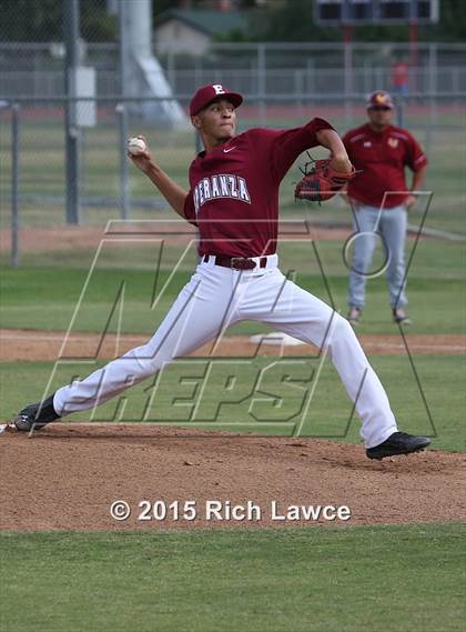 Thumbnail 3 in El Modena @ Esperanza photogallery.