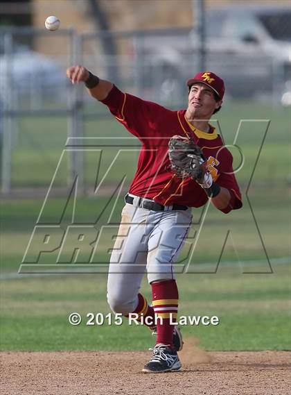 Thumbnail 1 in El Modena @ Esperanza photogallery.