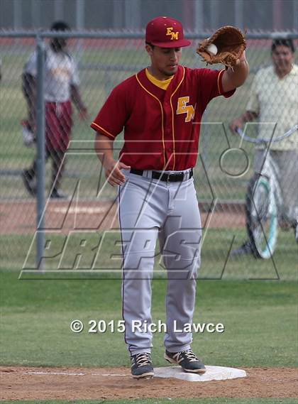Thumbnail 1 in El Modena @ Esperanza photogallery.