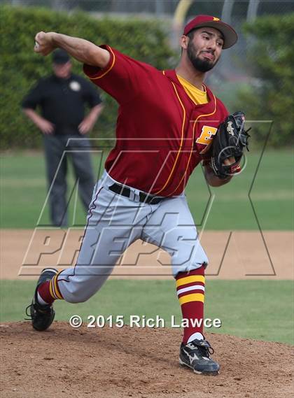 Thumbnail 1 in El Modena @ Esperanza photogallery.