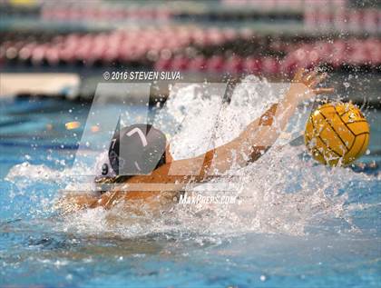 Thumbnail 2 in Poway vs. Vista (CIF SDS Open Division Quarterfinal) photogallery.