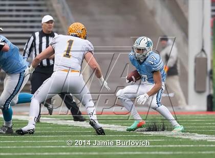 Thumbnail 1 in Archbishop Alter vs. Benedictine (OHSAA Division IV Final) photogallery.