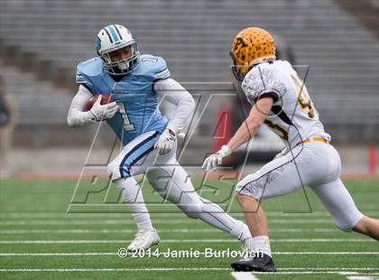 Thumbnail 1 in Archbishop Alter vs. Benedictine (OHSAA Division IV Final) photogallery.
