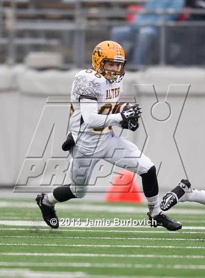 Thumbnail 3 in Archbishop Alter vs. Benedictine (OHSAA Division IV Final) photogallery.