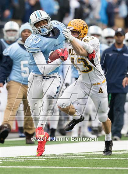 Thumbnail 2 in Archbishop Alter vs. Benedictine (OHSAA Division IV Final) photogallery.