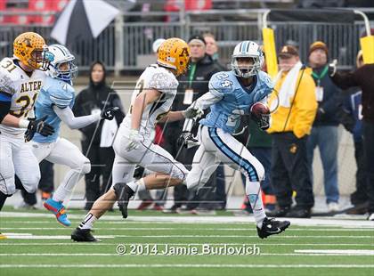Thumbnail 1 in Archbishop Alter vs. Benedictine (OHSAA Division IV Final) photogallery.
