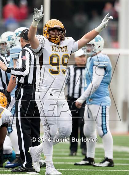Thumbnail 2 in Archbishop Alter vs. Benedictine (OHSAA Division IV Final) photogallery.