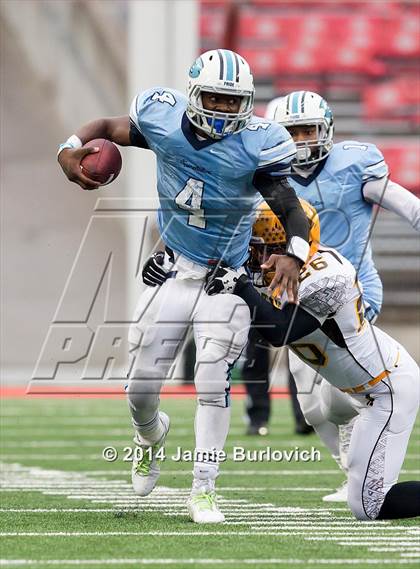 Thumbnail 3 in Archbishop Alter vs. Benedictine (OHSAA Division IV Final) photogallery.