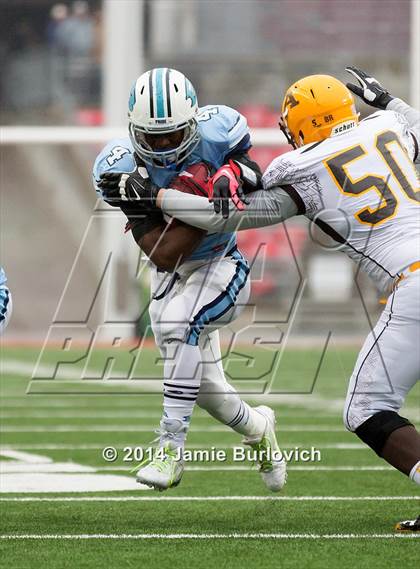 Thumbnail 2 in Archbishop Alter vs. Benedictine (OHSAA Division IV Final) photogallery.