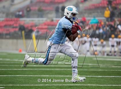 Thumbnail 2 in Archbishop Alter vs. Benedictine (OHSAA Division IV Final) photogallery.
