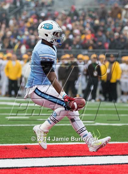 Thumbnail 3 in Archbishop Alter vs. Benedictine (OHSAA Division IV Final) photogallery.