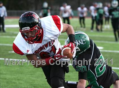 Thumbnail 2 in Cromwell vs. Northwest Catholic (CIAC Class S Semifinal) photogallery.