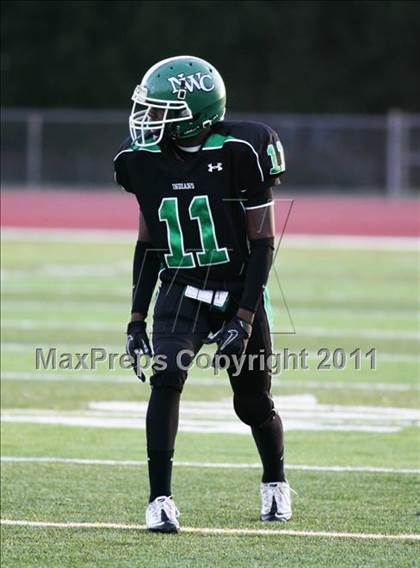 Thumbnail 1 in Cromwell vs. Northwest Catholic (CIAC Class S Semifinal) photogallery.