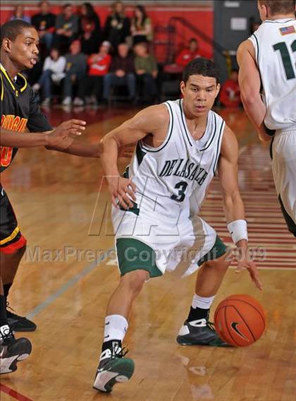 Thumbnail 3 in De La Salle vs. Dominguez (Nike Extravaganza) photogallery.