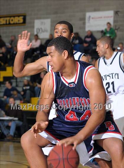 Thumbnail 2 in Pleasant Grove vs. Vista del Lago (Common Good Classic) photogallery.