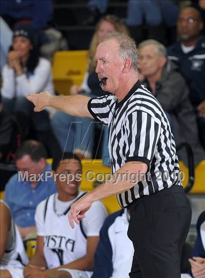 Thumbnail 2 in Pleasant Grove vs. Vista del Lago (Common Good Classic) photogallery.