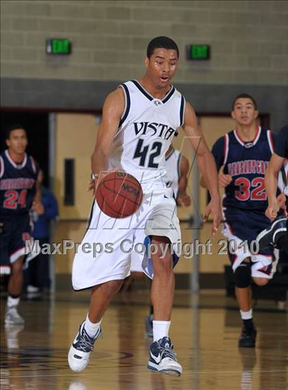 Thumbnail 3 in Pleasant Grove vs. Vista del Lago (Common Good Classic) photogallery.