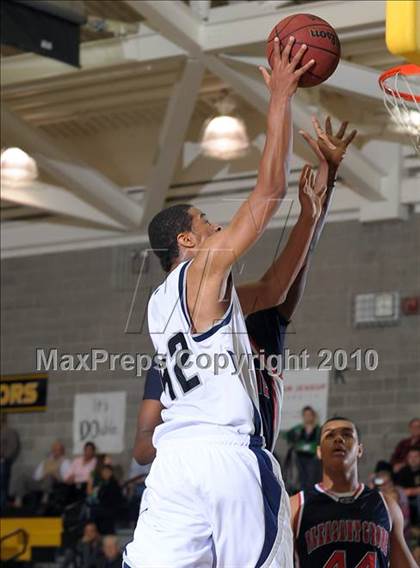 Thumbnail 1 in Pleasant Grove vs. Vista del Lago (Common Good Classic) photogallery.