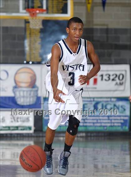 Thumbnail 1 in Pleasant Grove vs. Vista del Lago (Common Good Classic) photogallery.