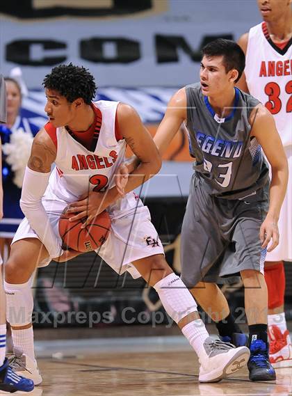 Thumbnail 2 in Denver East vs. Legend (CHSAA 5A Semifinal) photogallery.