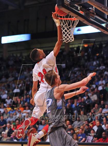 Thumbnail 1 in Denver East vs. Legend (CHSAA 5A Semifinal) photogallery.