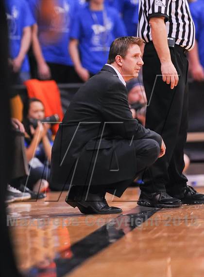 Thumbnail 2 in Denver East vs. Legend (CHSAA 5A Semifinal) photogallery.