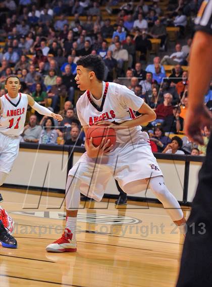 Thumbnail 1 in Denver East vs. Legend (CHSAA 5A Semifinal) photogallery.