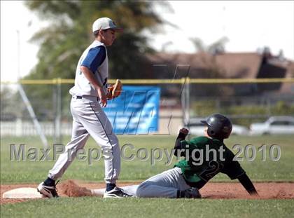 Thumbnail 2 in Gabrielino vs. Providence (St. Paul Easter Tournament) photogallery.