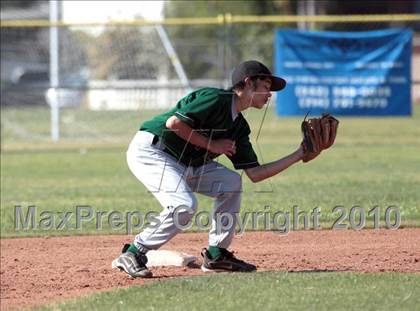 Thumbnail 2 in Gabrielino vs. Providence (St. Paul Easter Tournament) photogallery.