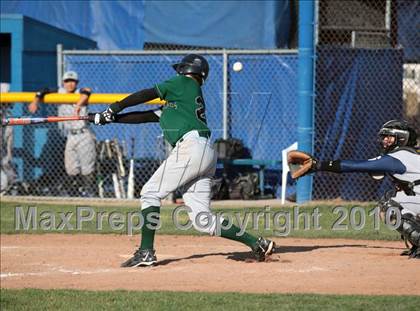 Thumbnail 2 in Gabrielino vs. Providence (St. Paul Easter Tournament) photogallery.